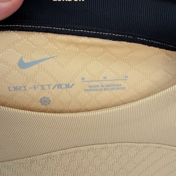 Nike 2022/23 Chelsea Away Authentic Soccer Jersey Gold Dri-fit Men’s M NWT - Picture 9 of 15